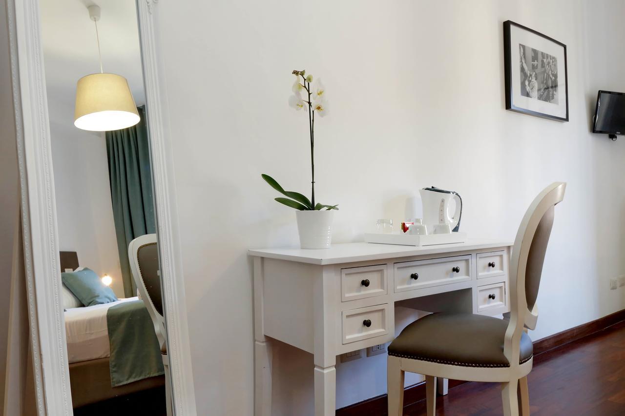 Midnight In Rome Guest House Ngoại thất bức ảnh